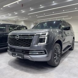 2025 NISSAN PLATINUM