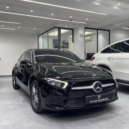 2019 MERCEDES BENZ A200