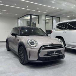 2022 MINI COOPER