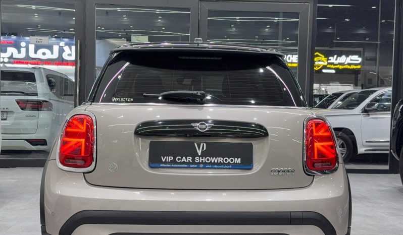 
								2022 MINI COOPER full									