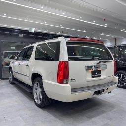 2012 CADILLAC ESCALADE