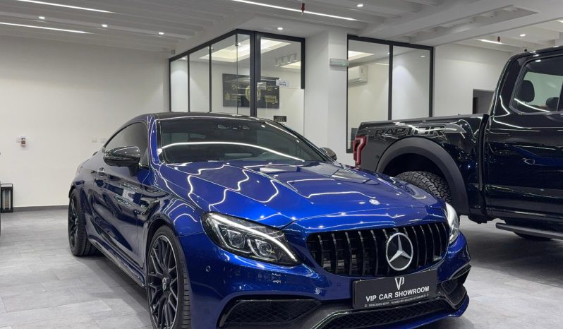 
								2017 MERCEDES AMG COUPE C63S full									