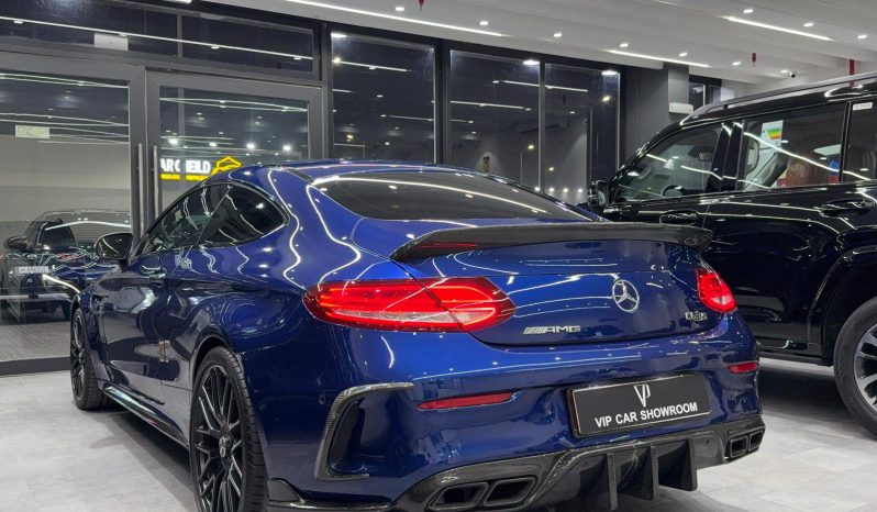 
								2017 MERCEDES AMG COUPE C63S full									