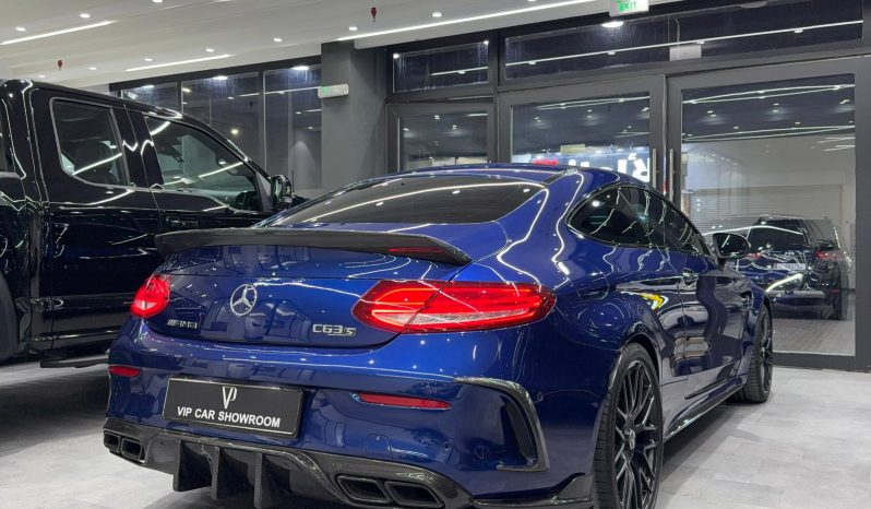 
								2017 MERCEDES AMG COUPE C63S full									
