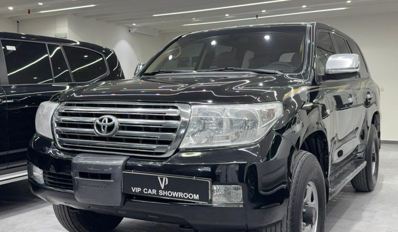 
								TOYOTA GXR V8 full									