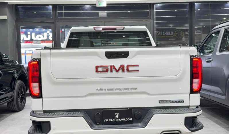 
								2022 GMC full									