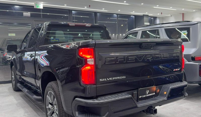 
								2024 chevrolet silverado rst full									