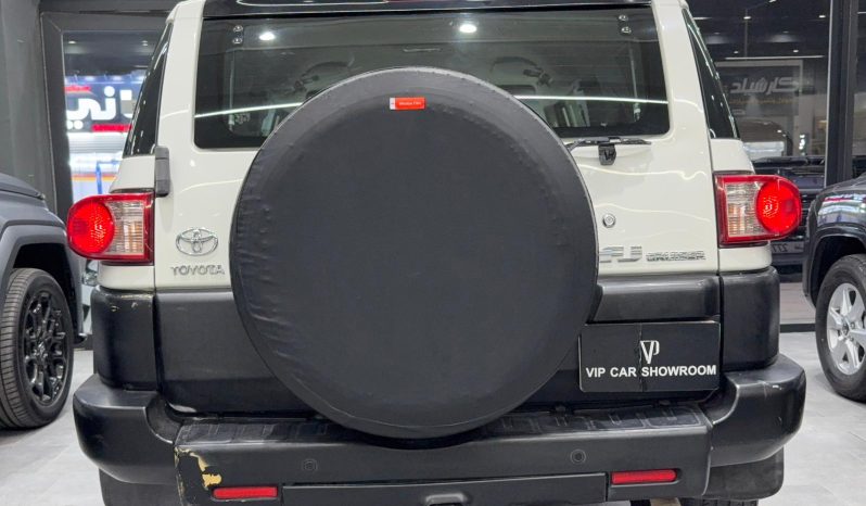 
								2008 TOYOTA FJ full									