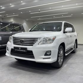 2009 LEXUS LX 570