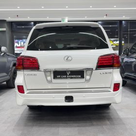 2009 LEXUS LX 570