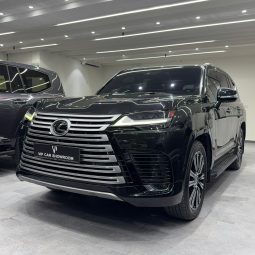2022 LEXUS LX600