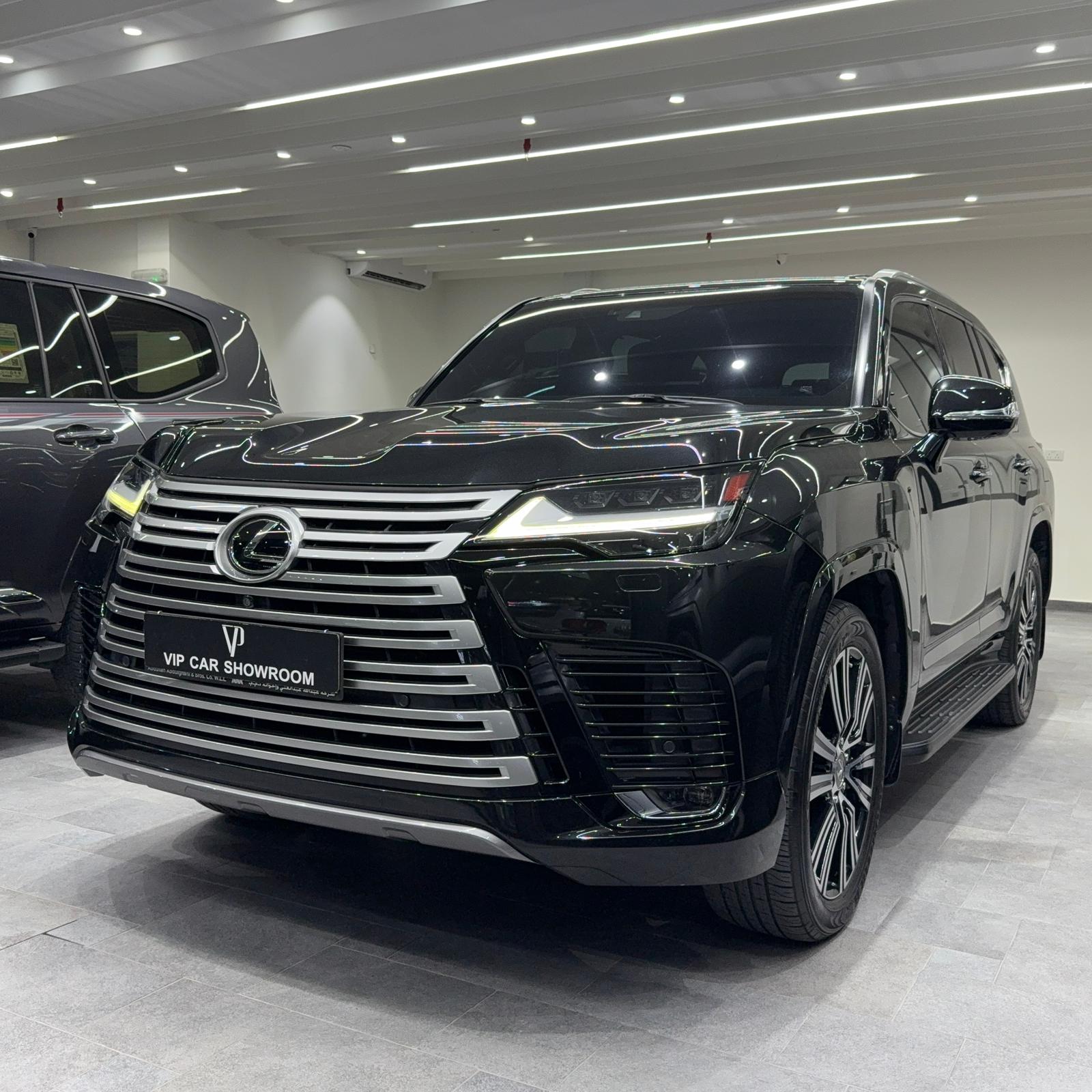 2022 LEXUS LX600