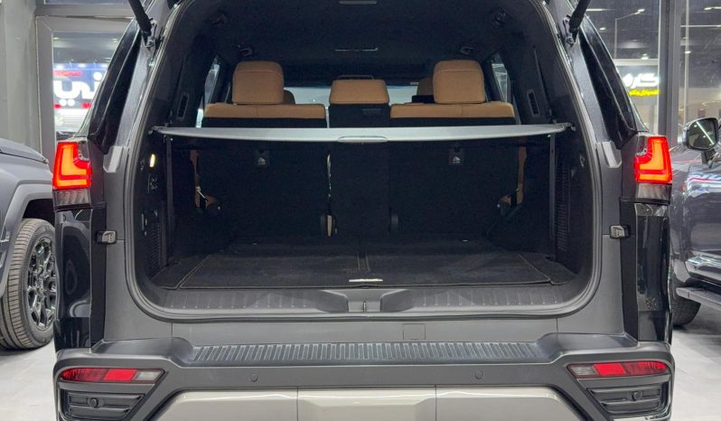 
								2022 LEXUS LX600 full									