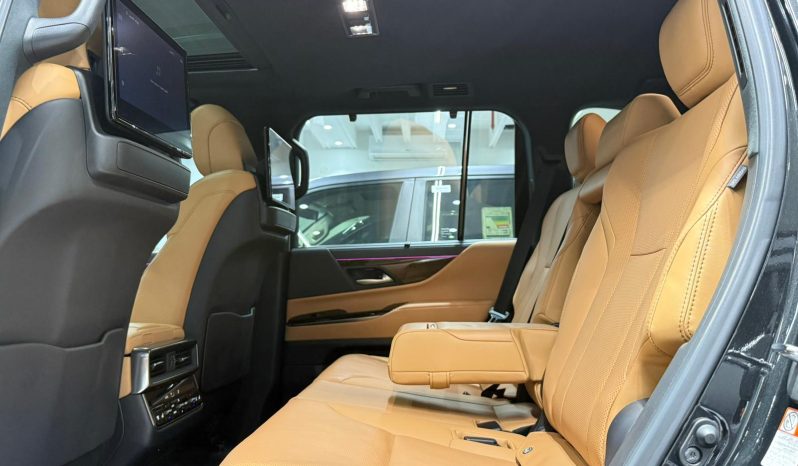 
								2022 LEXUS LX600 full									