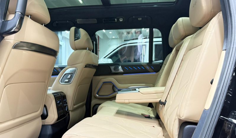 
								2025 BYD LEOPARD 8 full									