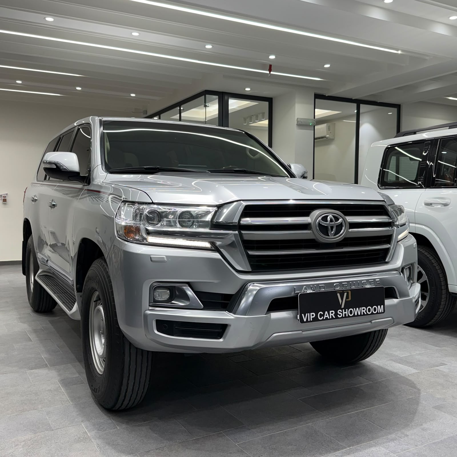 2019 GXR V8