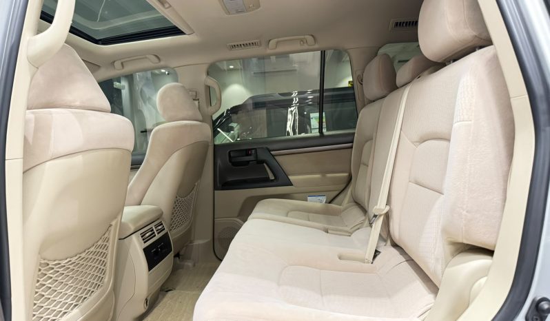 
								2019 GXR V8 full									