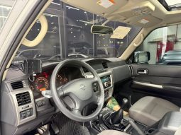 
										2021 NISSAN GL full									