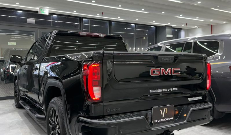 
								2023 GMC SIERRA full									
