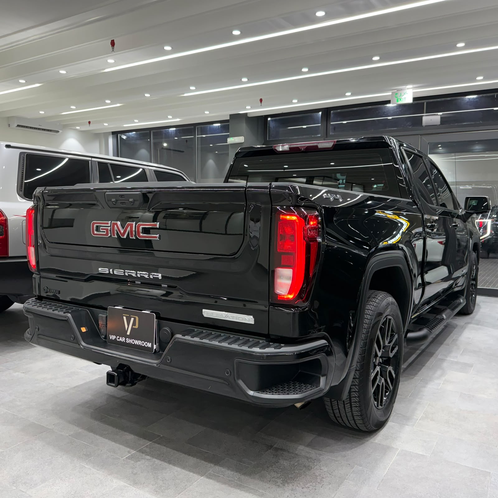 2023 GMC SIERRA