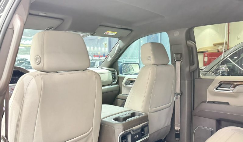 
								2023 GMC SIERRA full									